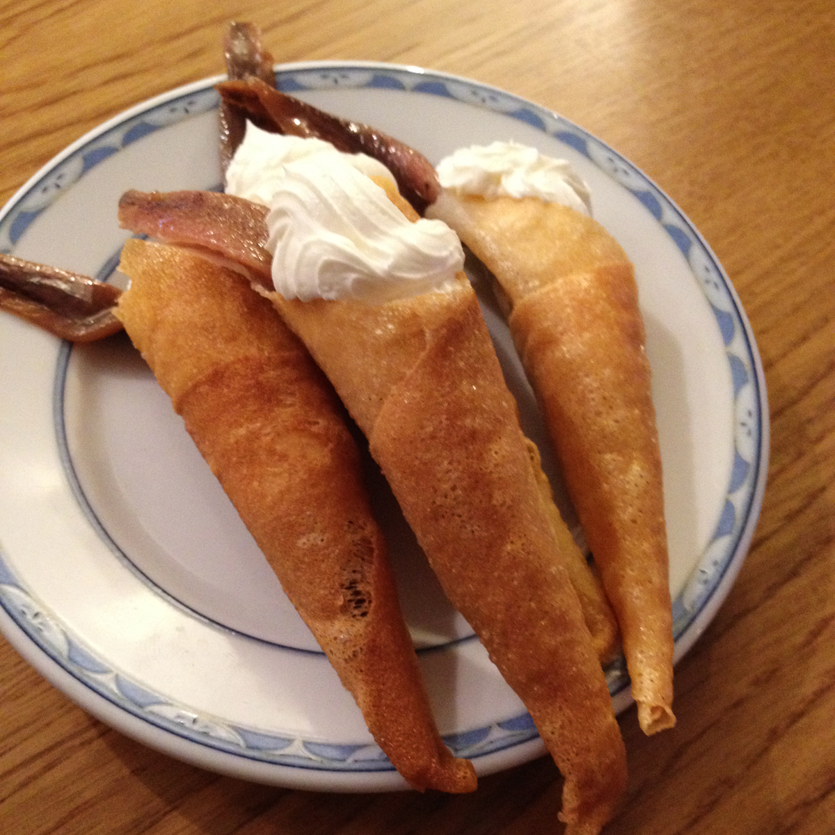 Canutillo de Queso con Anchoa at La Viña
