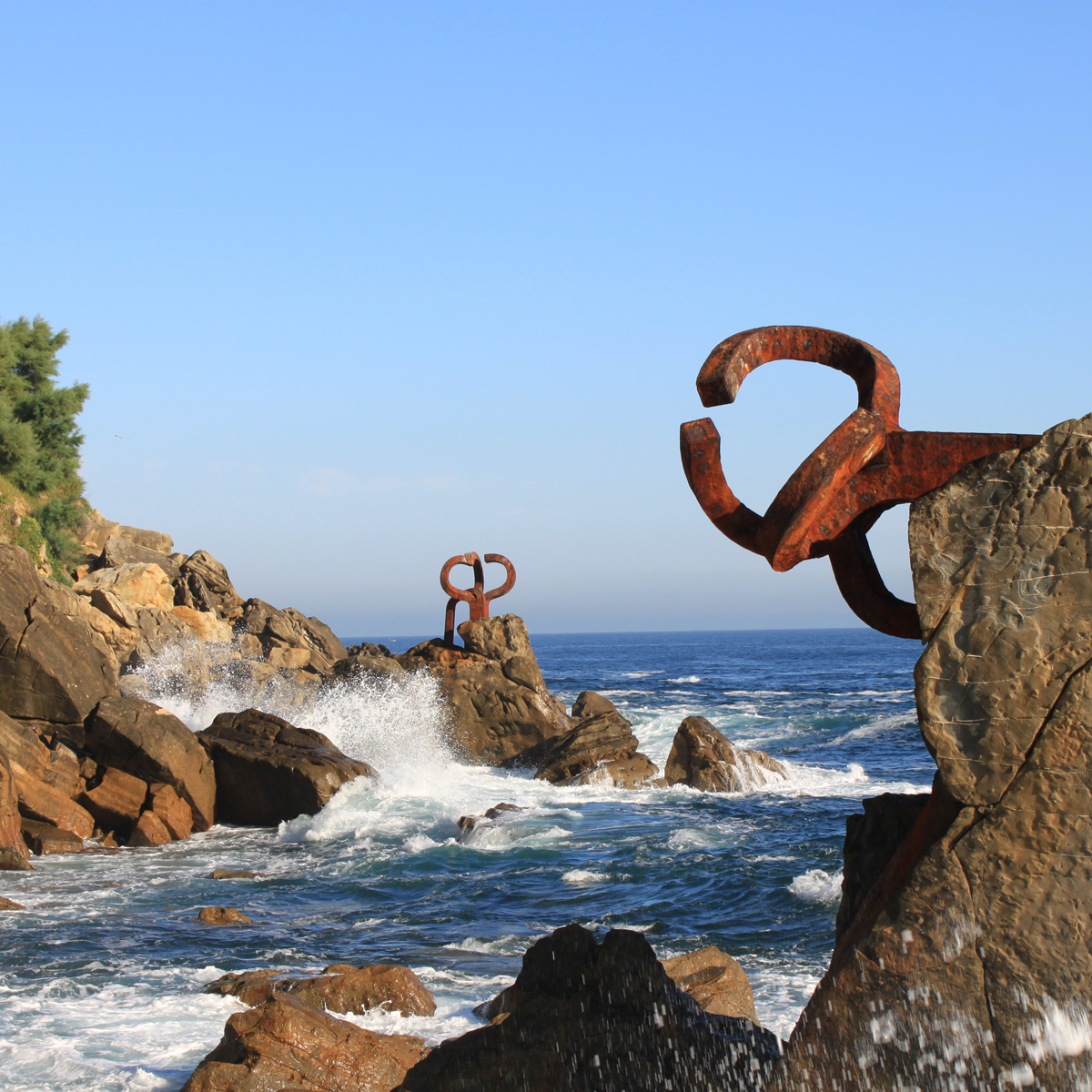 Comb of the Wind (Eduardo Chillida, 1976)
