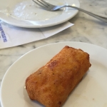 Croqueta casera de jamón Homemade ham croquette